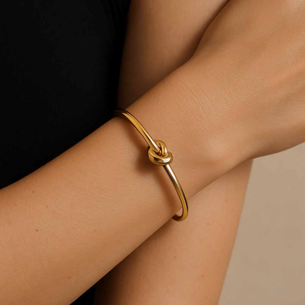 Love Knot Cuff – Gold Finish