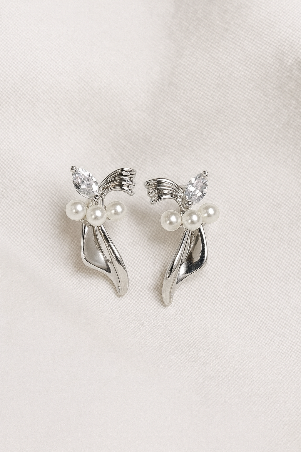 Celestial Whisper Pearl Earrings