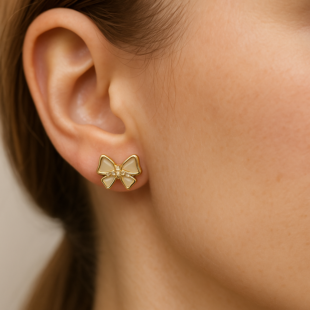 Belle Bow Pearl-Enamel Studs – Gold Finish