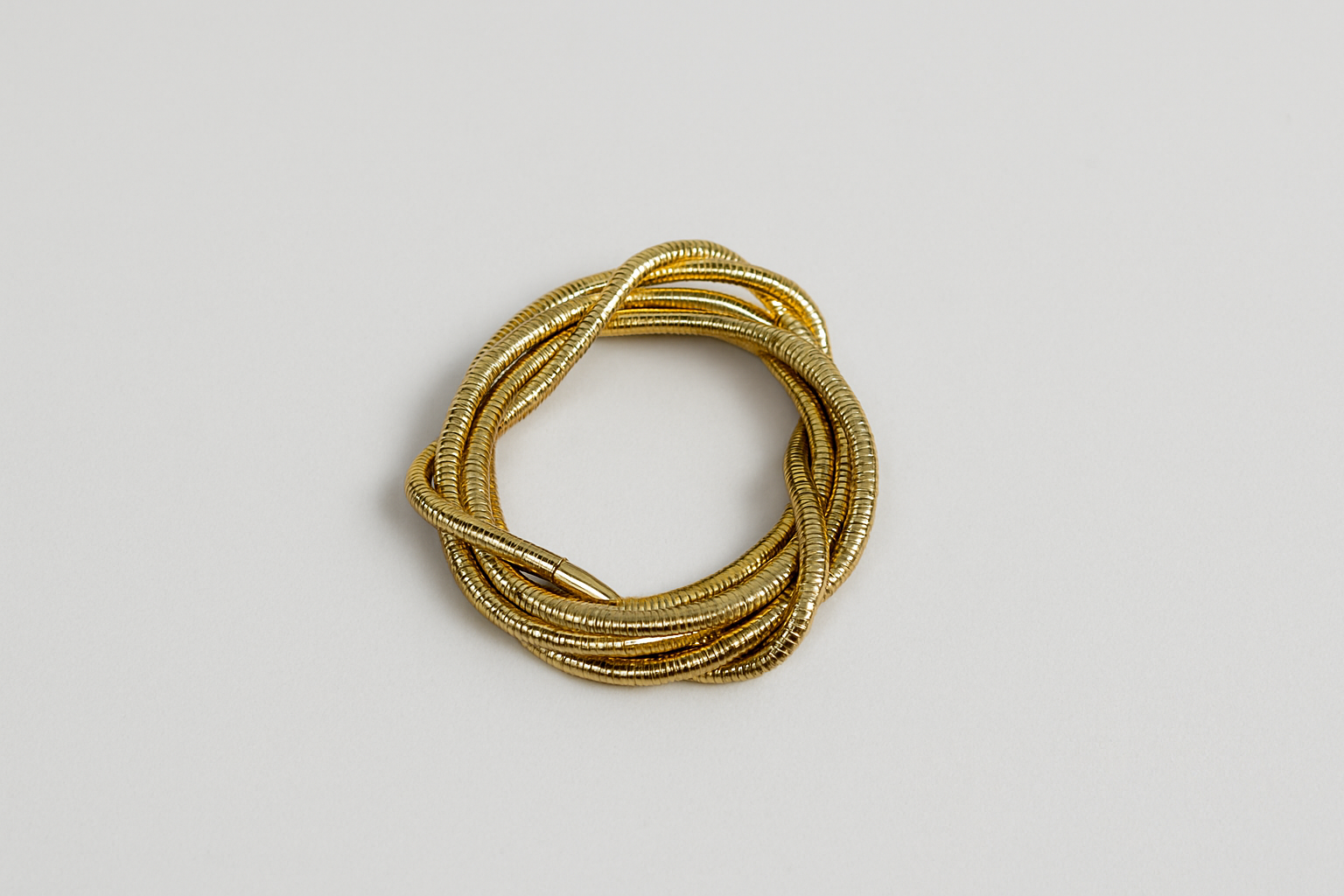 Serpenté Luxe Coil – 2-in-1 Snake Chain Bracelet & Necklace