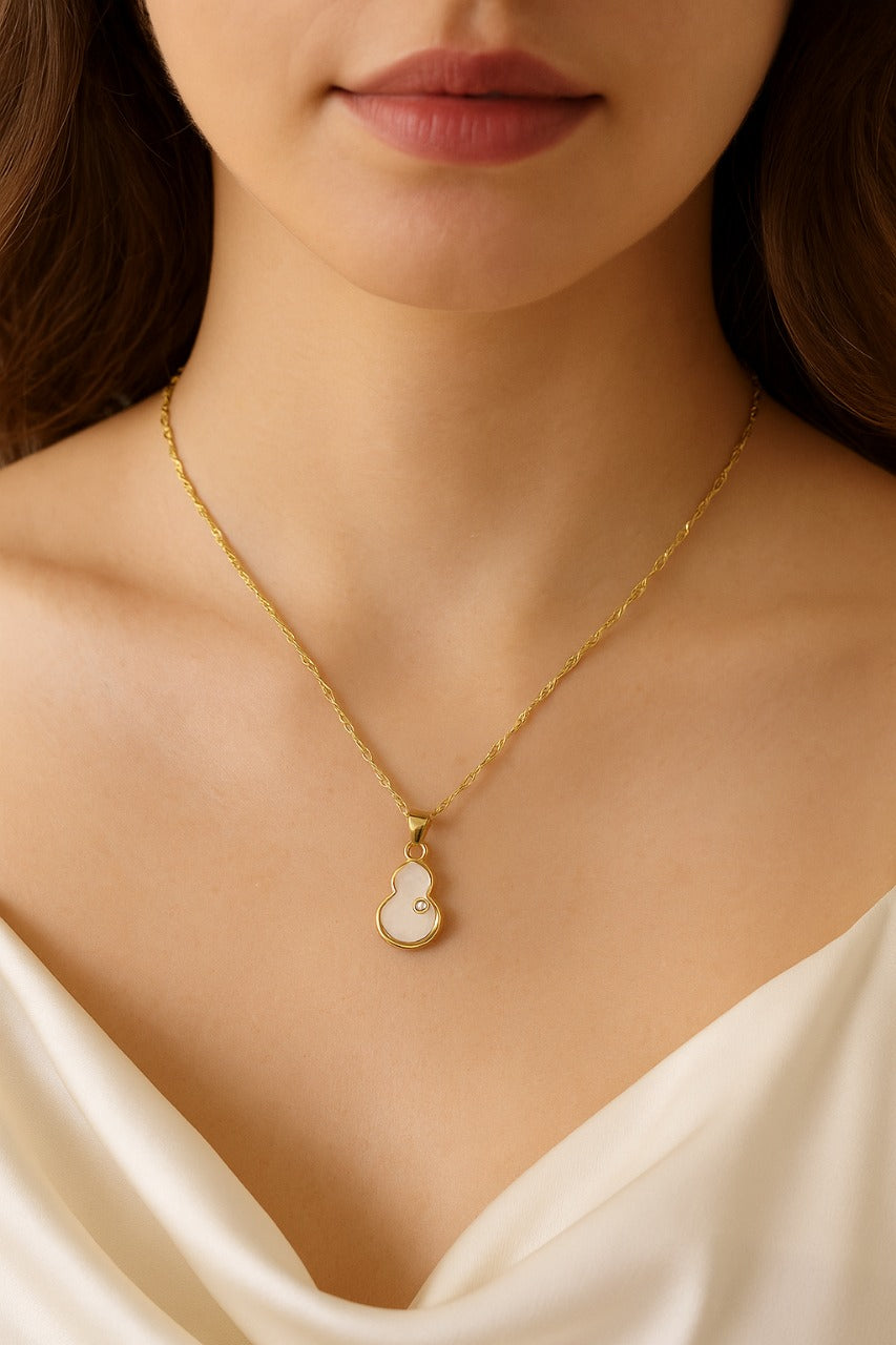 Golden Glow Gourd Pendant Necklace